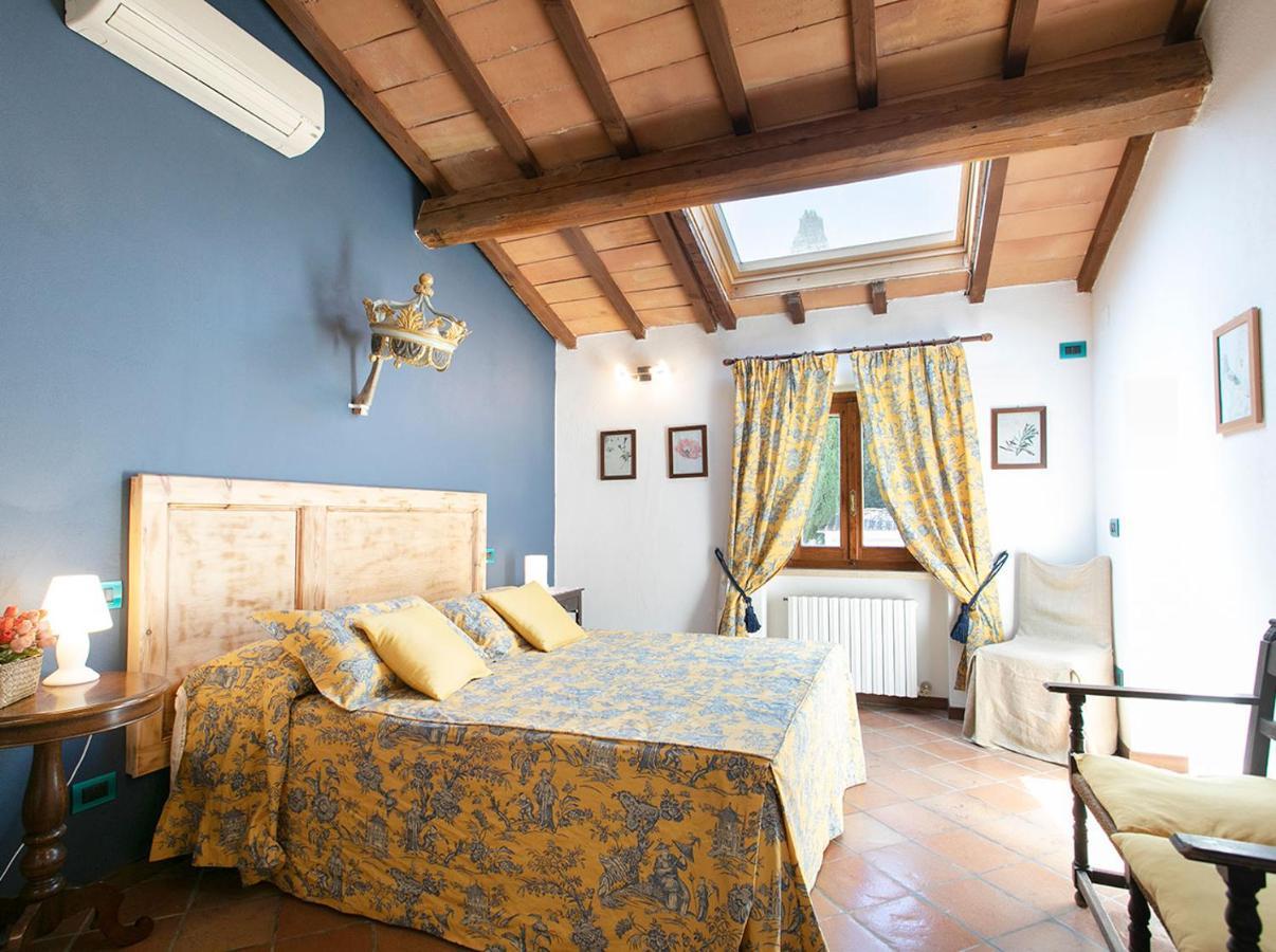 Villa Santa Chiara 锡耶纳 外观 照片
