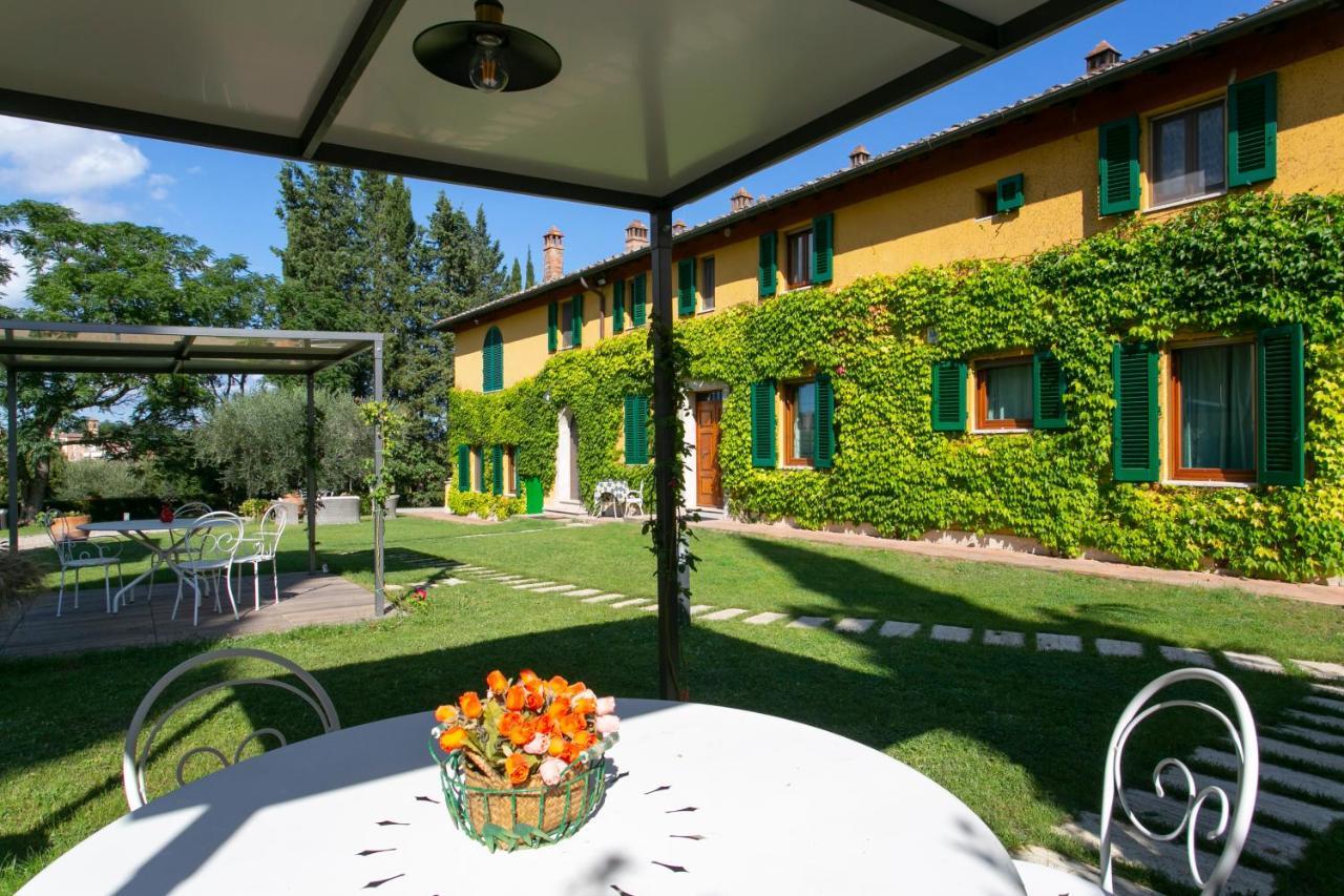 Villa Santa Chiara 锡耶纳 外观 照片